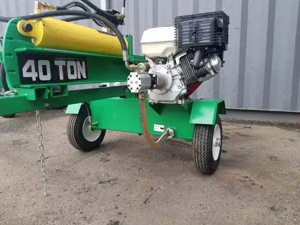 Log Splitter - Heavy Duty - Image 3