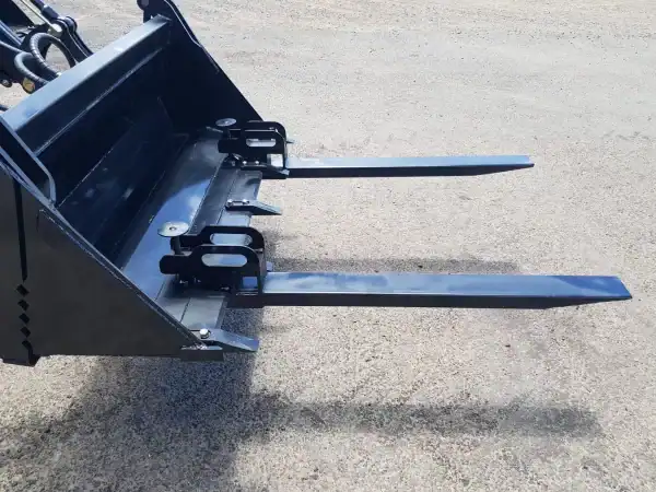 Clamp on Pallet Forks - Image 5
