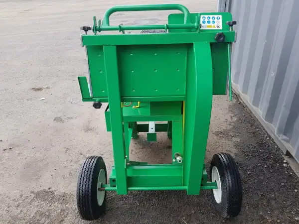 Tractor Log Saw - Image 4