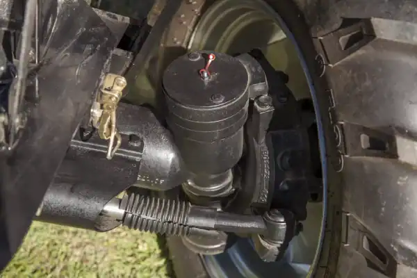60hp Tractors AK604 - Image 17