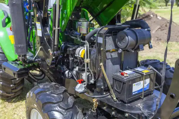 60hp Tractors AK604 - Image 15