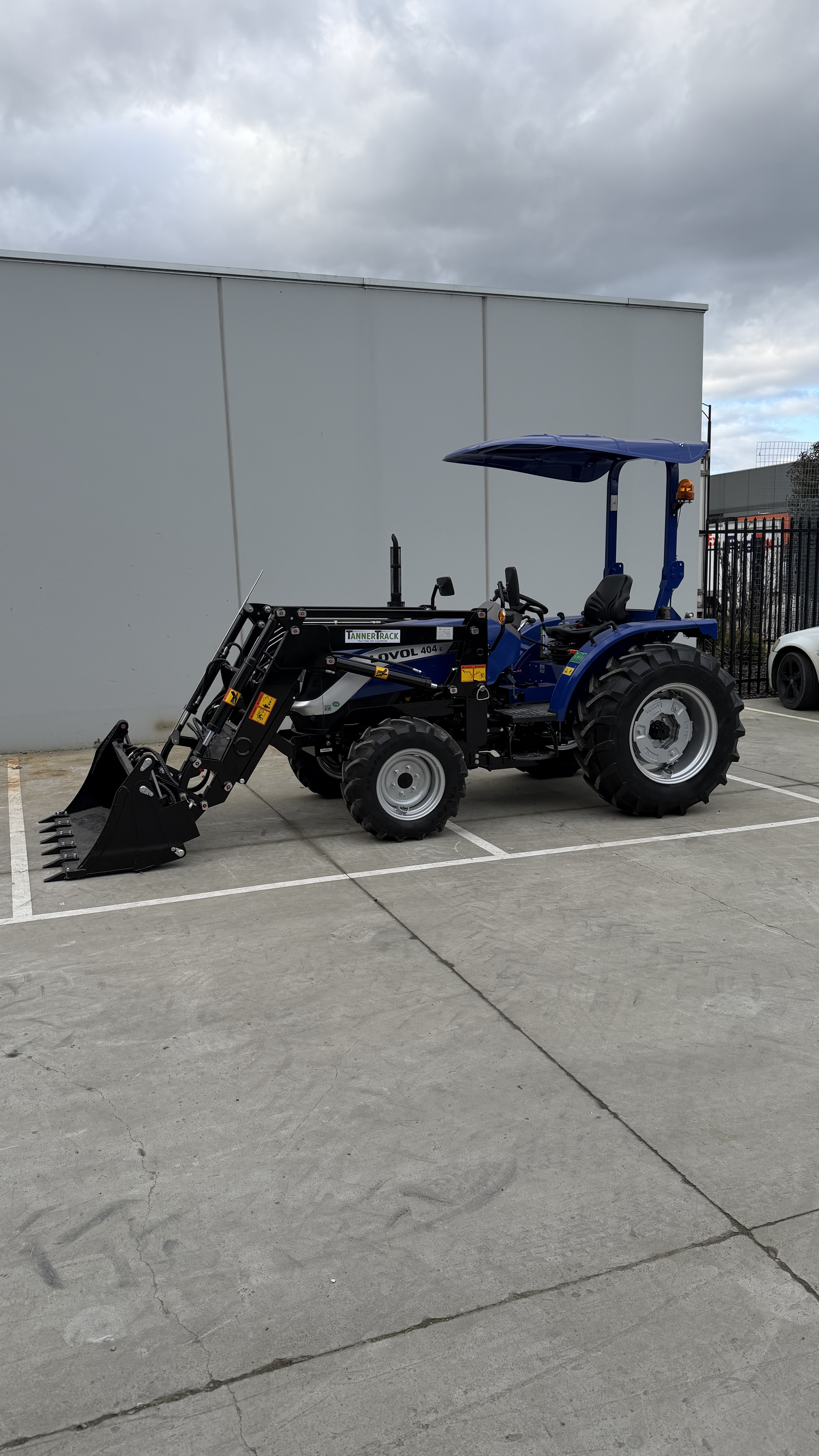 LOVOL M404rops