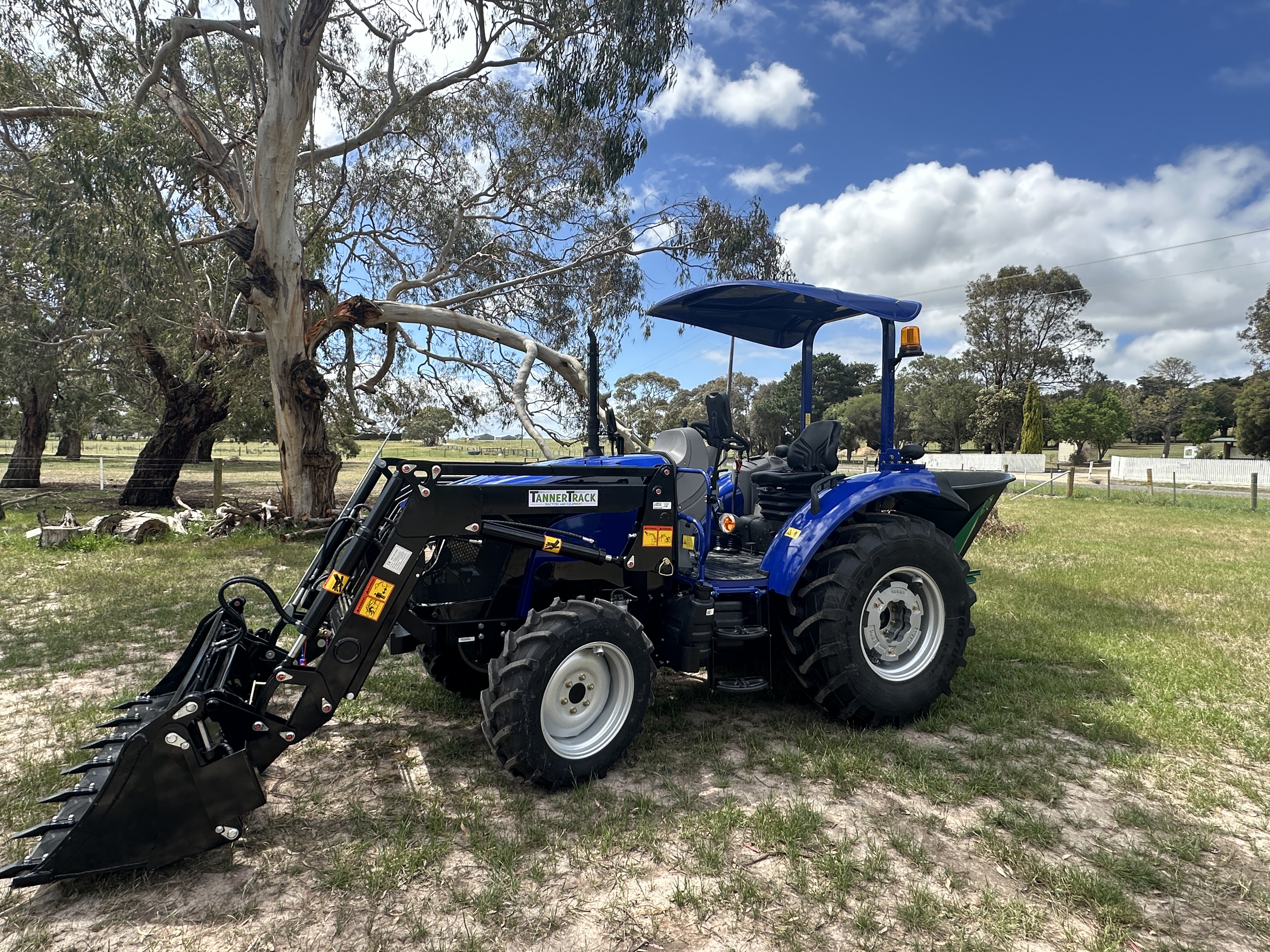 Lovol M504 TB-1, 50hp Rop's Tractor - Image 2